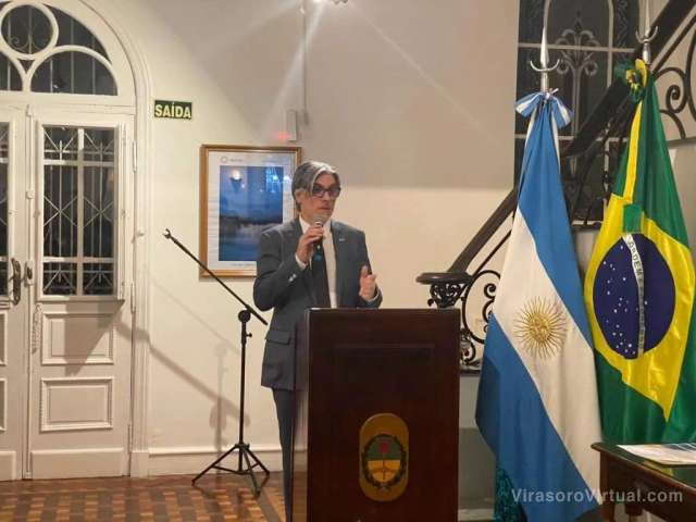 "Cónsul argentino en Uruguayana Ricardo Di Lelle finaliza su mandato
