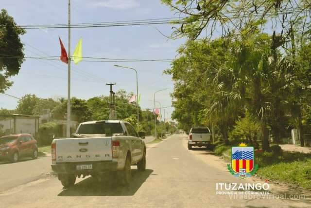 La Municipalidad de Ituzaingó ilumina la ciudad para celebrar las Fiestas Navideñas