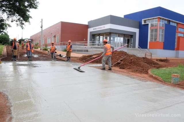 #ObraPublica: Completaron el pavimento frente a la Escuela 16