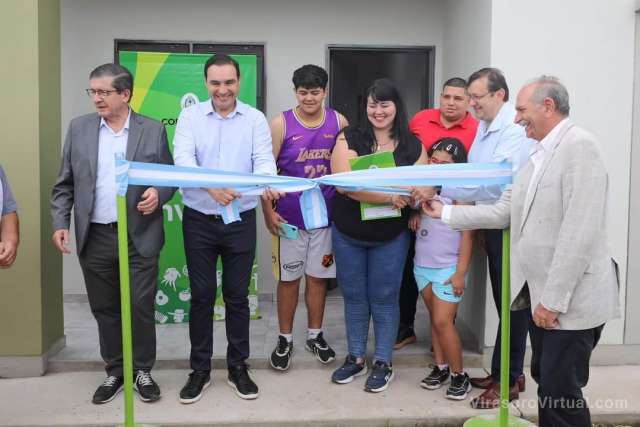 Día inolvidable para 118 familias correntinas que recibieron la llave de su nuevo hogar