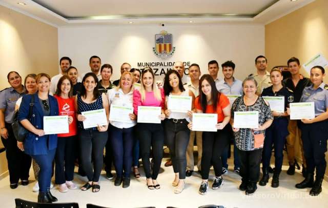 Certificados entregados con éxito!