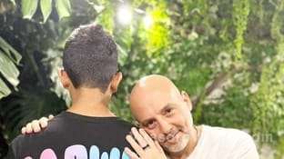 José Muscari compartió en redes sociales su primera Navidad junto a su recién adoptado hijo Lucio,