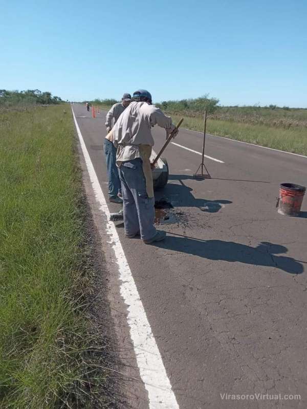 Estan llevando a cabo un plan de bacheo en la Ruta Nacional 120,