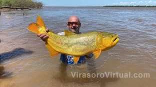 Un turista de Chivilcoy capturó un dorado de 15 kilos