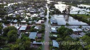 En Mercedes, 120 personas fueron evacuadas debido a un récord histórico de lluvia,