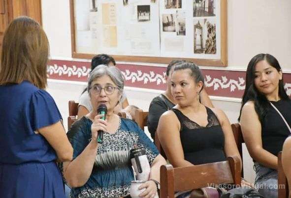 En el Club Social se realizó la apertura anual del programa municipal "Emprendedores Hacia Adelante"