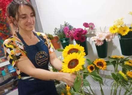 A pesar de la crisis económica, las parejas correntinas continúan invirtiendo en regalos para San Valentín