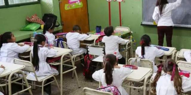 El Gobierno provincial de Corrientes confirmó que asumirá los fondos para el sector docente