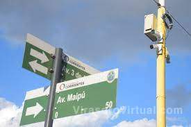 Instalan cámaras de seguridad en plazas y paradas de colectivos