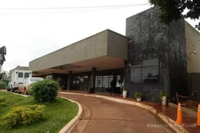El director del Hospital San Juan Bautista en Sto Tomé informó sobre las obras en el centro,