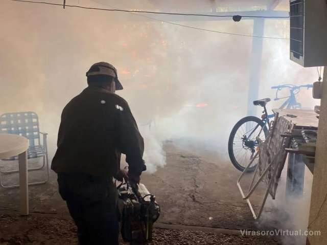 En Ituzaingó, el director del hospital, Dr. Burgos, lamenta la falta de apoyo de la población en la lucha contra el dengue,