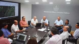 El gobierno provincial  propuso una solución integral para abordar el estado de los caminos rurales en Sto Tomé y  Virasoro