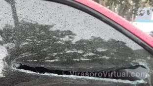 Una pareja dejó a su hija de 3 años dentro de una camioneta estacionada