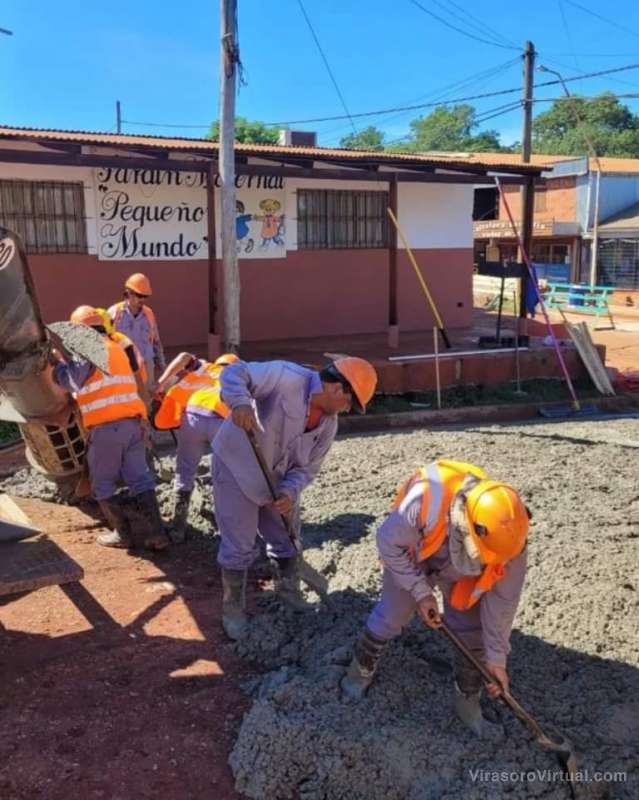 #ObraPública :Están transformando calle Laguna Brava