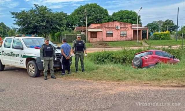 Gendarmeria recupero autos en Santo Tome y Alvear