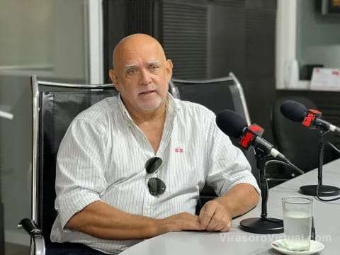 Carlos Vignolo, Ministro Secretario Gral de Ctes expresó preocupación por la falta de políticas claras del Gobierno