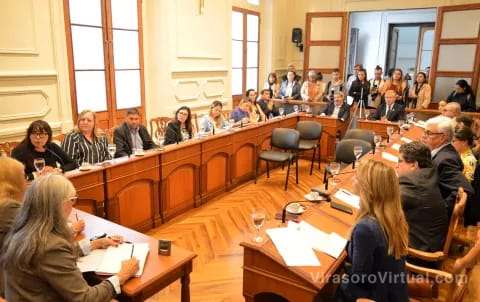 Con la sesión del Concejo Deliberante de Ctes se aprobó reducir la edad para obtener la licencia de conducir