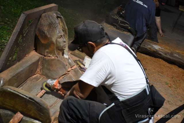 Encuentro de Escultores en Madera