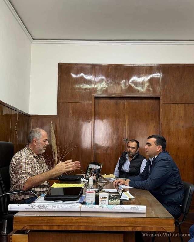 ¡Gran encuentro con el Ingeniero Cardozo, presidente de Vialidad Provincial,