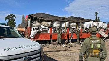 Detuvieron en Corrientes a un camionero que transportaba una importante cantidad de cobre
