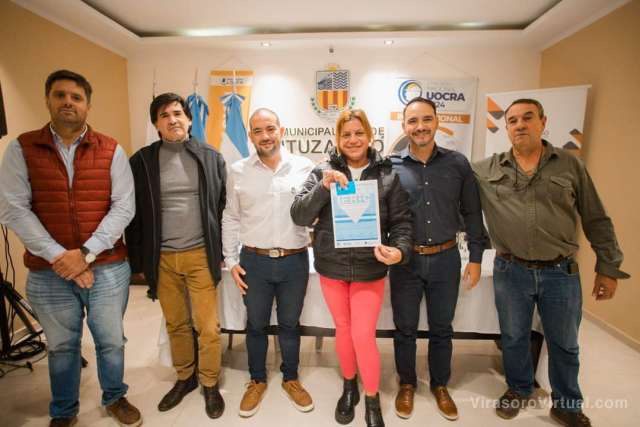 En el salón de conferencias del municipio se realizó la entrega de certificados