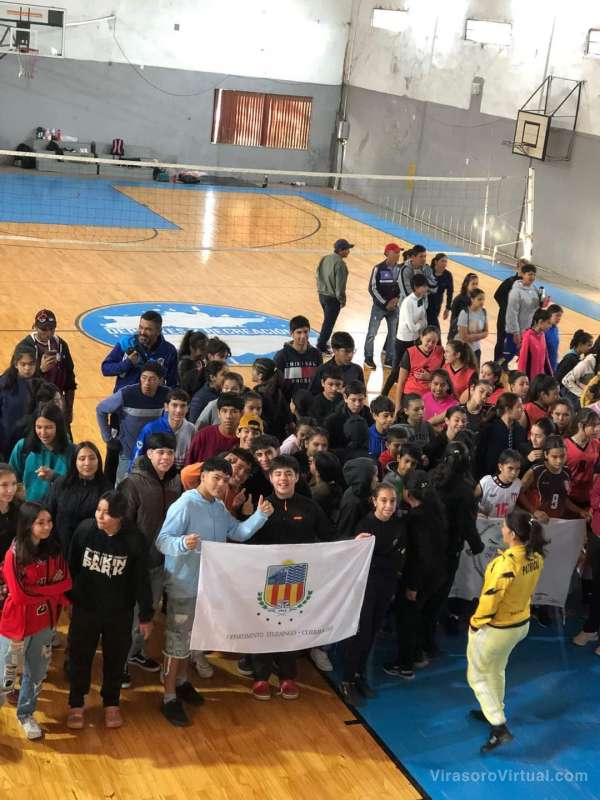 Juegos Correntinos: Gran Participación de Jóvenes Ituzaingueños