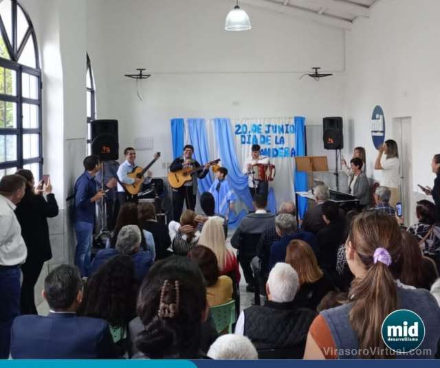 El MID Santo Tomé realizó un importante homenaje a la Bandera Argentina