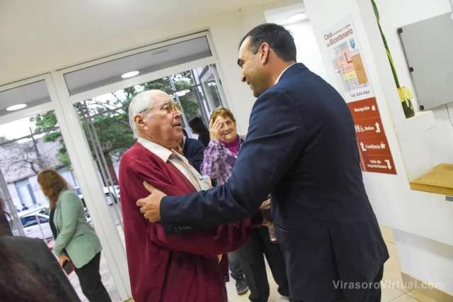 Intendente de Sto Tome tuvo el honor de asistir a la inauguración de la exposición de la Colección de Antonio “Tono”