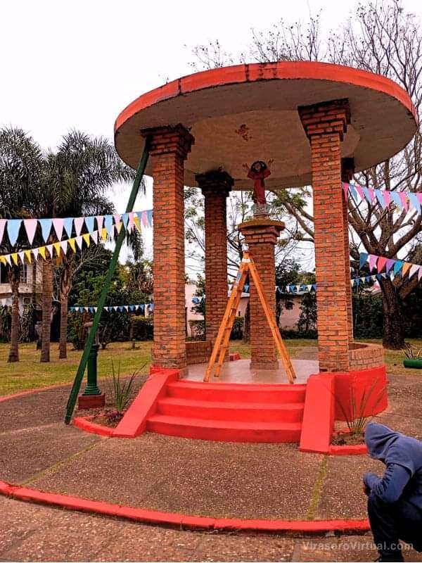 Renovación de la Plaza del Divino Niño"