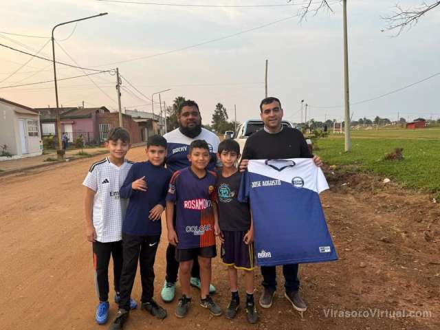 Quiere expresar su más sincero agradecimiento por el maravilloso regalo de la camiseta