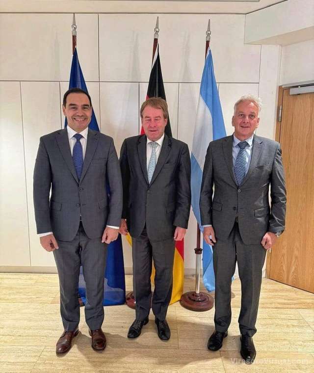 Reunion con el embajador de Alemania