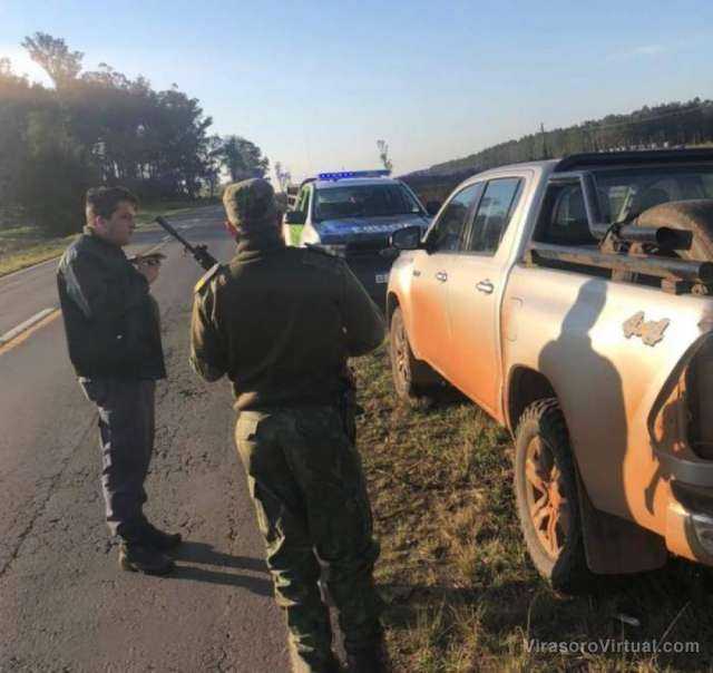 La policía de Desiderio Sosa recuperó una camioneta Toyota Hilux que había sido robada