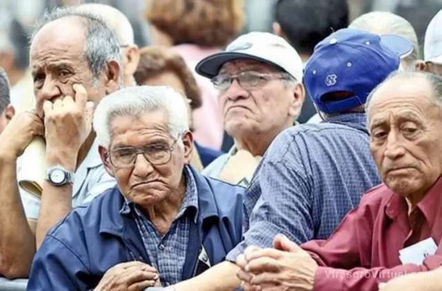 El PAMI anunció la suspensión de la entrega de pañales a jubilados y pensionados,