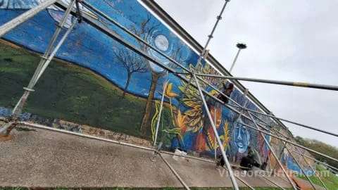 La Municipalidad de Corrientes ha iniciado la restauración del icónico mural de la Correntinidad,
