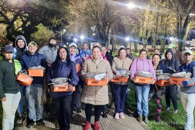 Entregan nueva indumentaria al equipo de barrido