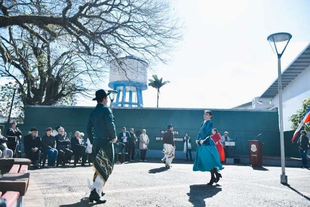 Hoy conmemoran junto a los hermanos uruguayos residentes en Ituzaingó el 199° Aniversario