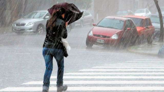El Servicio Meteorológico Nacional ha emitido una alerta por la tormenta de Santa Rosa,