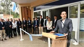 El gobernador Valdés anunció una nueva modalidad para terminar la secundaria,
