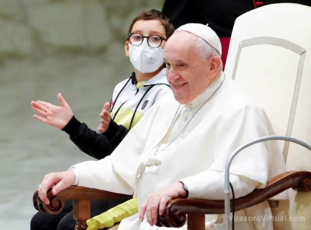 El Papa Francisco ha donado su solideo personal al Santuario