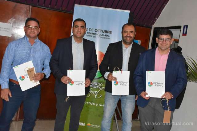 Presencia de Santo Tomé en el 2° Congreso Ecoturístico del Litoral en Ituzaingó