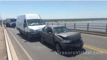 Un accidente en el puente Chaco-Corrientes ha causado serias demoras en el tráfico