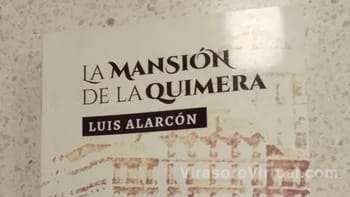 El periodista y escritor Luis Alarcón presento su libro "La mansión de la quimera"