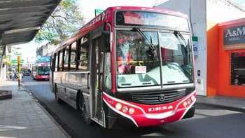 La parada de colectivos ubicada en la intersección de  La Rioja y San Martín será trasladada