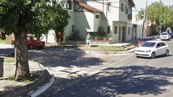 Un hombre falleció tras un choque entre un auto y una moto
