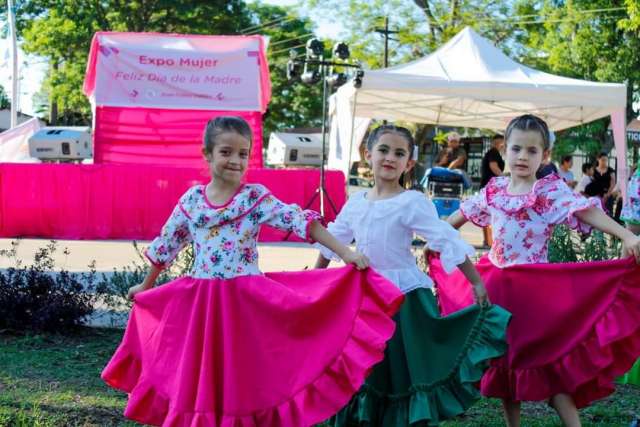 14° Expo Mujer - Especial Día de la Madre y Octubre Rosa