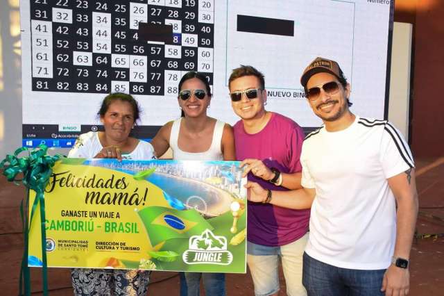 El municipio de Santo Tomé organizó un bingo familiar gratuito el domingo 20 de octubre