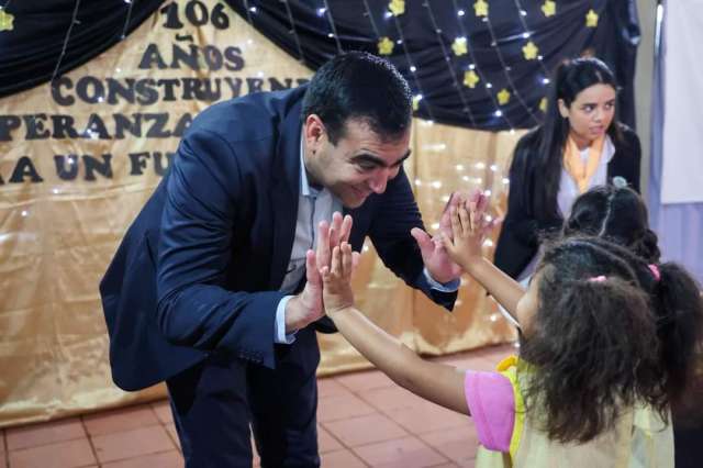 Estuvieron presentes en el 106° aniversario de la Escuela N° 562 “Juanita L. Malvido de López Fonseca”,