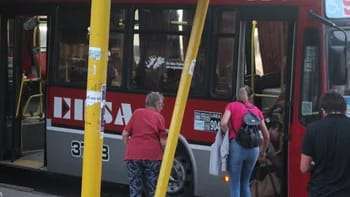 Los pasajes gratuitos para personas con discapacidad en Ctes seguirán vigentes