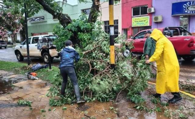 Las intensas lluvias en Santo Tomé han causado inundaciones y anegamientos