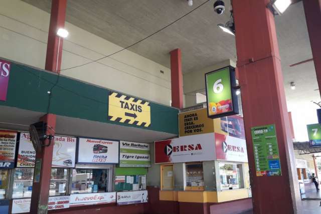 En Corrientes, la venta de pasajes aéreos, terrestres y combustible ha caído significativamente